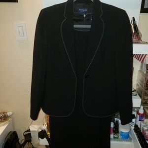 ANN TAYLOR PETITES